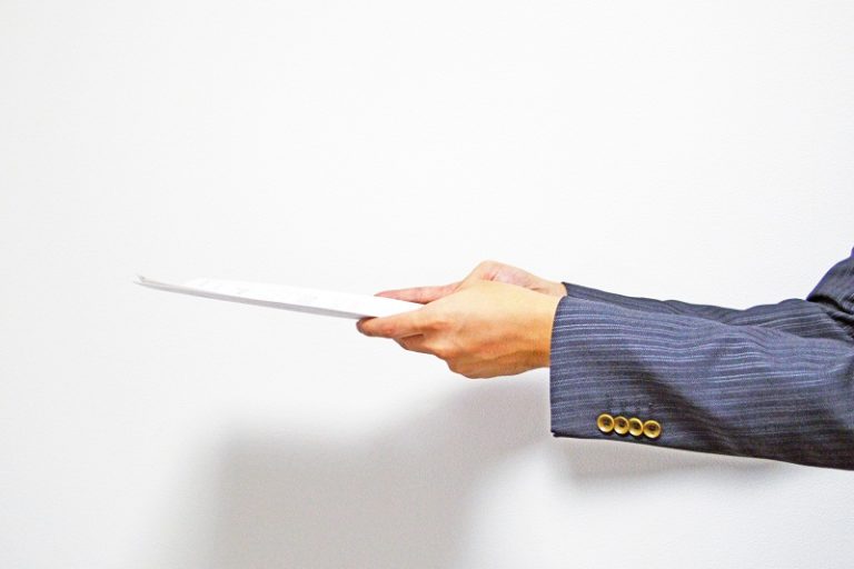 przekazywanie raportu